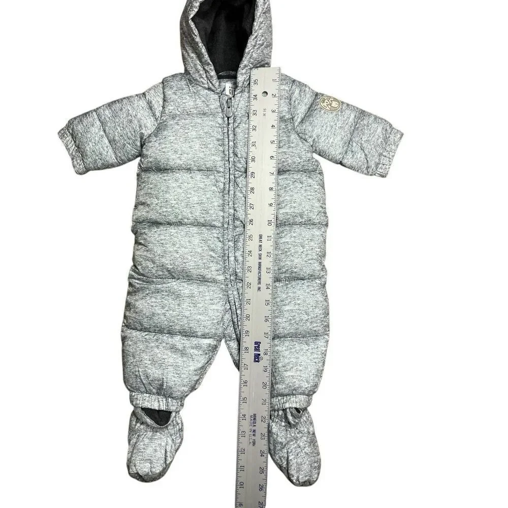 Baby Gap 0-6 Months Grey‎ Down Insulated Bunting Snowsuit Fleece Booties Puffer